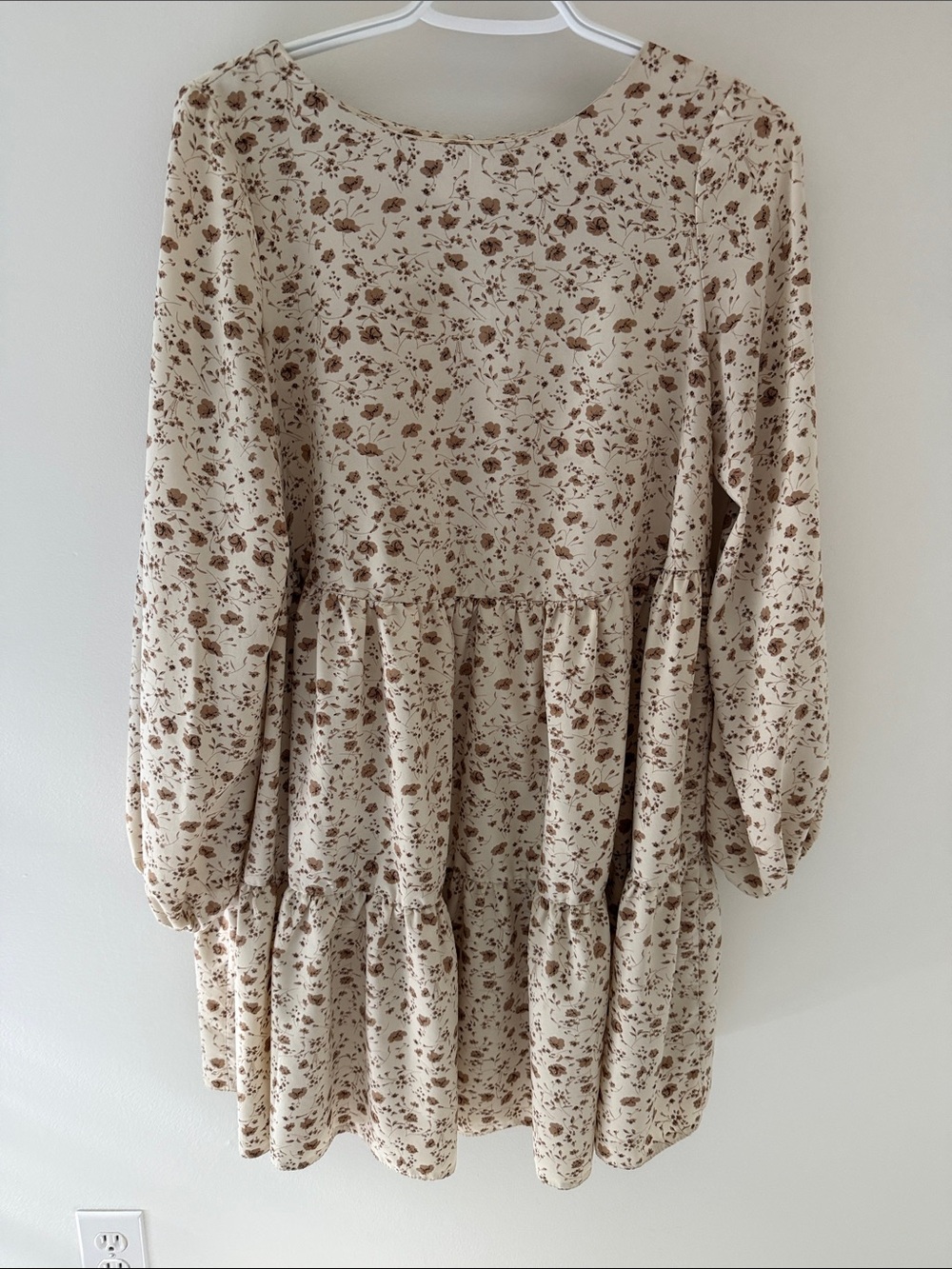 Cream Floral Tiered Girls' Dress with Long Sleeves